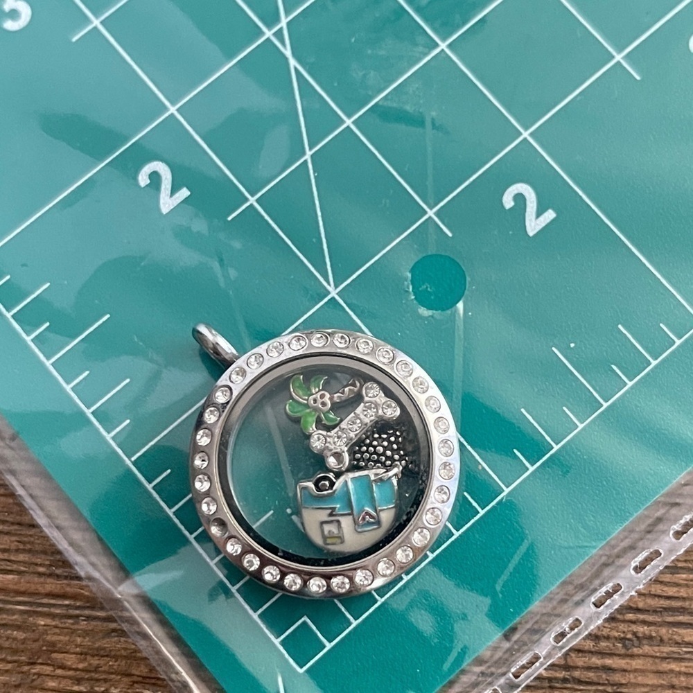 Origami owl travel lock charm pendant - Picture 3 of 5